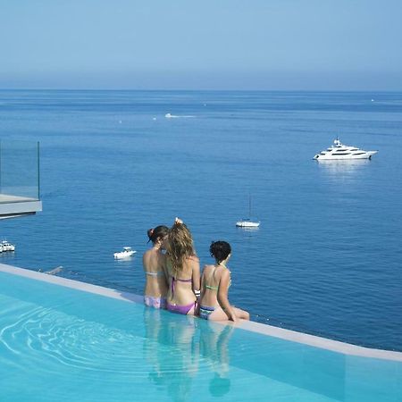 B&B Capo Torre Resort & Spa Альбисола-Супериоре Экстерьер фото