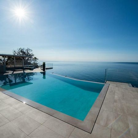 B&B Capo Torre Resort & Spa Альбисола-Супериоре Экстерьер фото