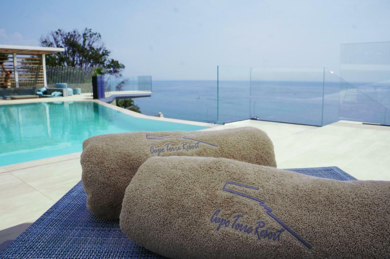 B&B Capo Torre Resort & Spa Альбисола-Супериоре Экстерьер фото