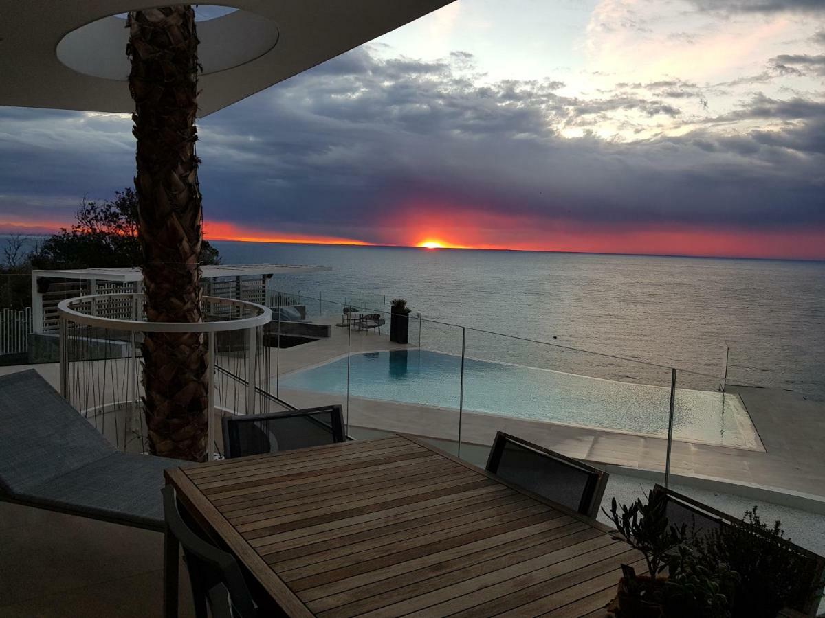 B&B Capo Torre Resort & Spa Альбисола-Супериоре Экстерьер фото