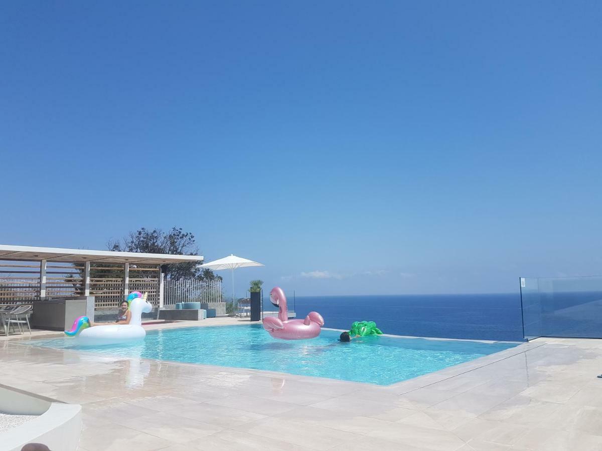 B&B Capo Torre Resort & Spa Альбисола-Супериоре Экстерьер фото